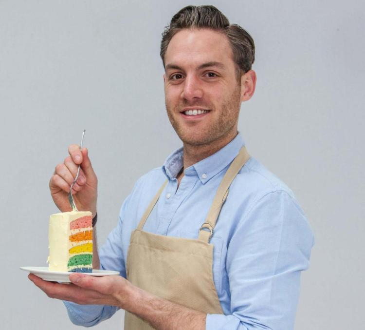 gbbo8-baker-portrait-tom-890_l